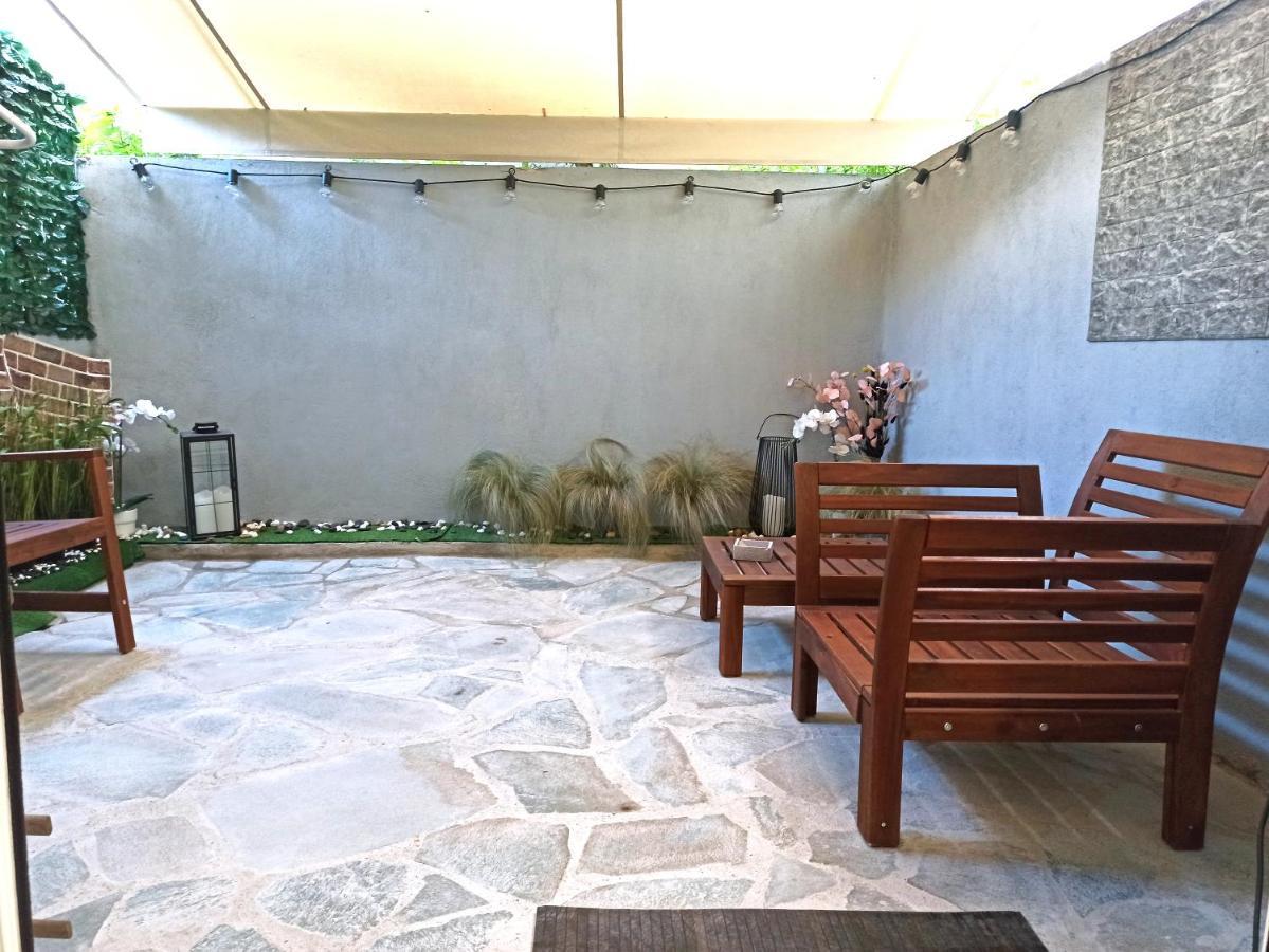 Mikalis Studio Atina Dış mekan fotoğraf